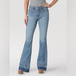 NWT Wrangler Retro Women's Premium High Rise Released Hem Trouser Jean